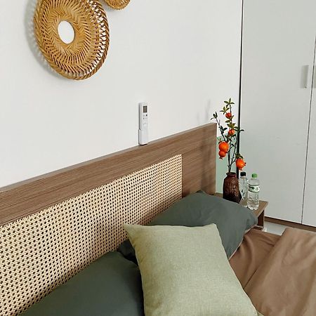 The Hue Homestay Bagian luar foto